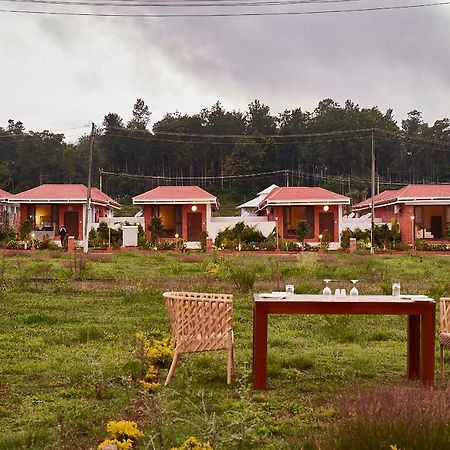 Sixth Element Hotell Kushālnagar Eksteriør bilde